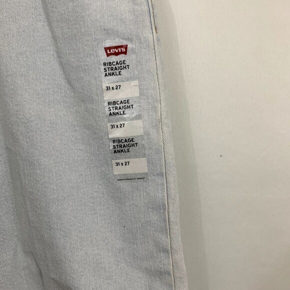 NWT Levi's® Premium RIBCAGE STRAIGHT ANKLE WOMEN'S JEANS Light Wash 31 x 27 - Picture 8 of 16